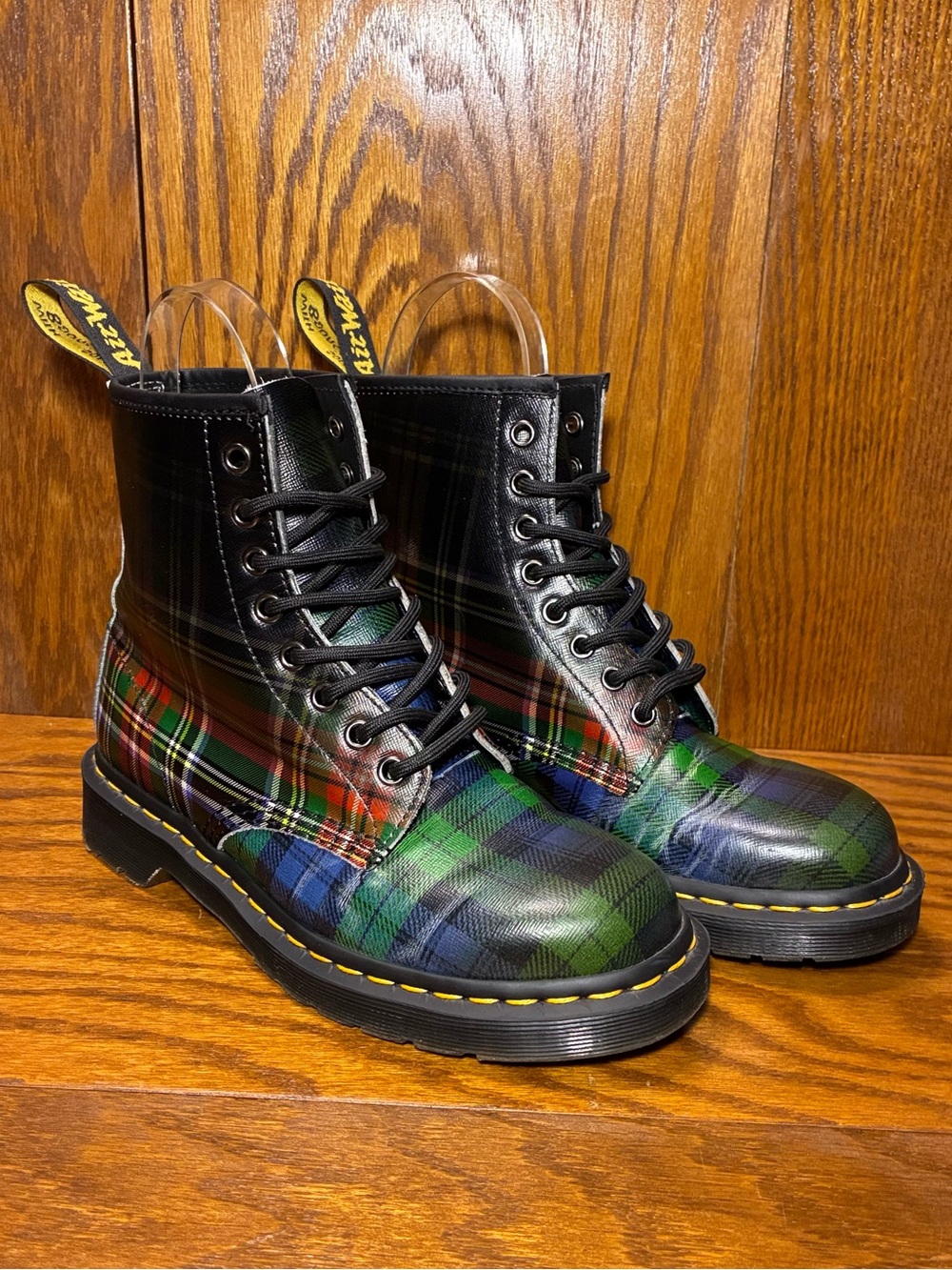 Dr. Martens 1460 Tartan Plaid Leather 8-Eye Combat Boots Women’s 8